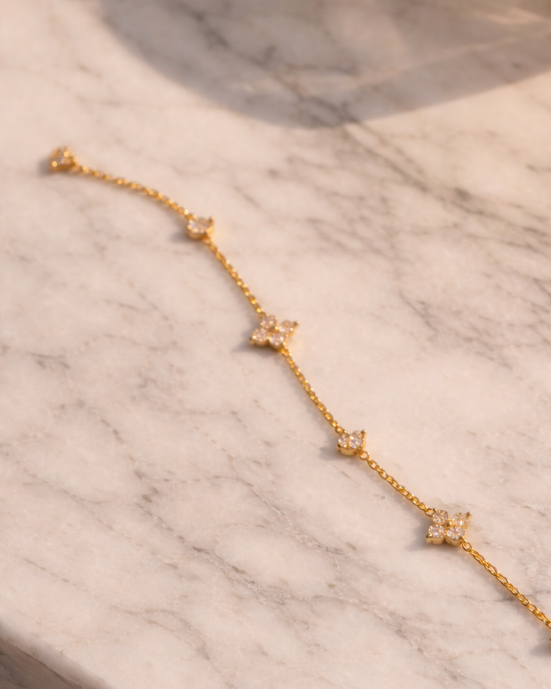 Diamond Mist Flower Bracelet